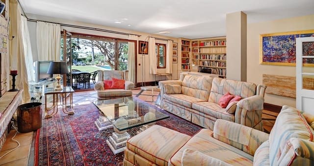 4 soverom Villa til salgs i Elviria, Marbella med svømmebasseng garasje - € 1 650 000 (Ref: 9285420)