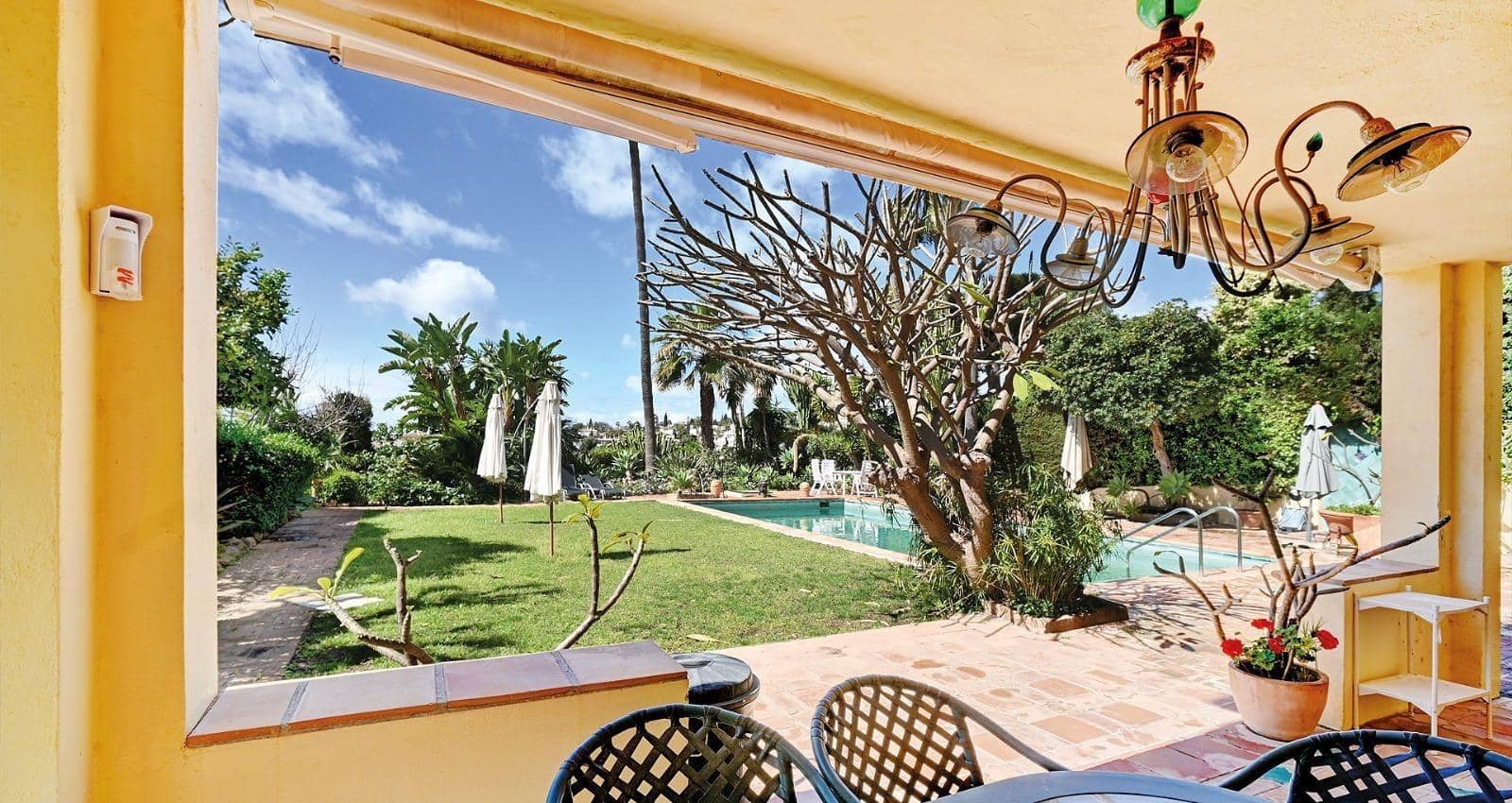 4 Zimmer Villa zu verkaufen in Elviria mit Pool Garage - 1.650.000 € (Ref: 9285420)