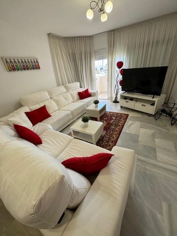 2 slaapkamer Flat te koop in Puerto Marina, Benalmádena met zwembad - € 550.000 (Ref: 9285421)