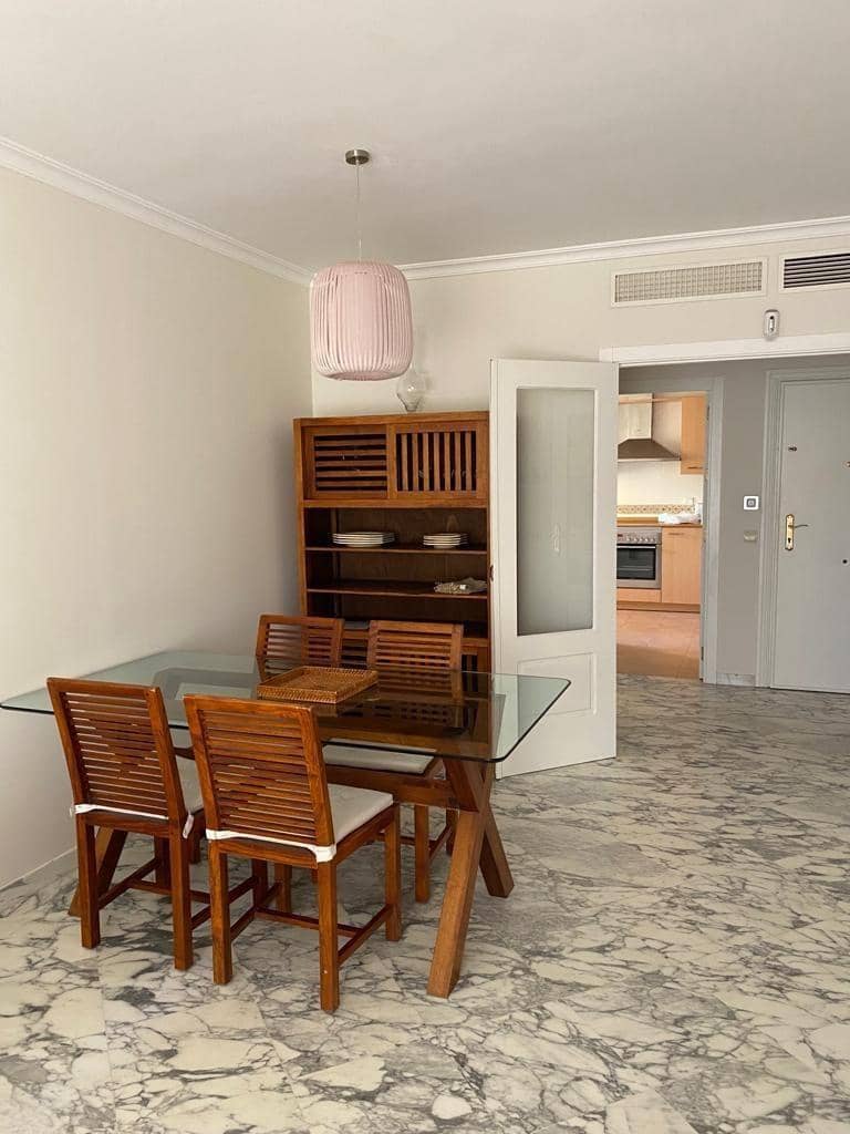 2 bedroom Flat for sale in Mijas with garage - € 470,000 (Ref: 9285423)