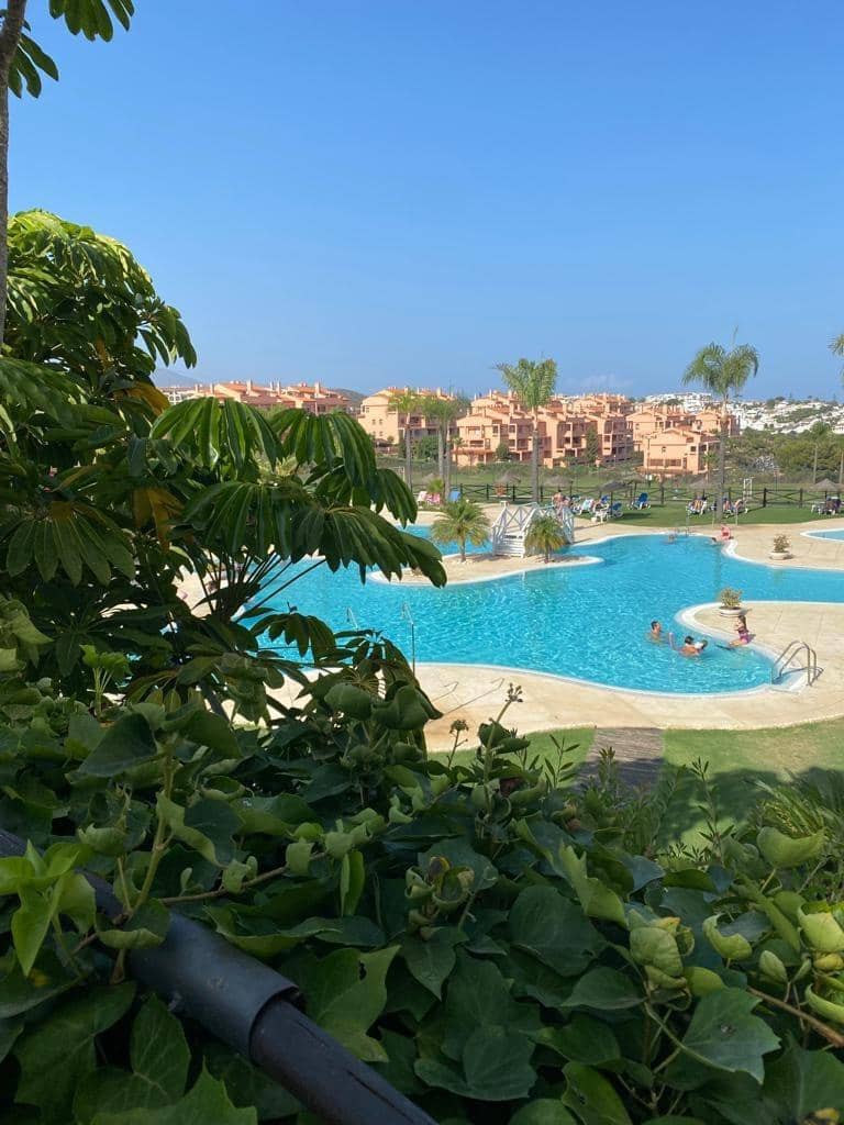 2 bedroom Flat for sale in Mijas with garage - € 470,000 (Ref: 9285423)