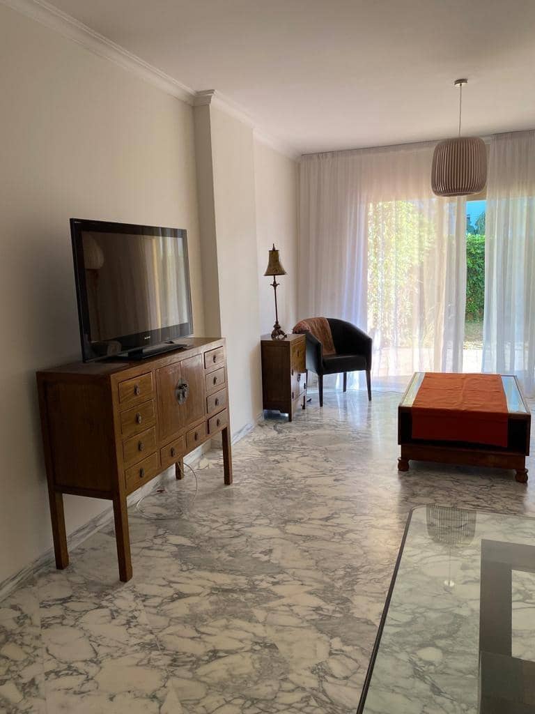 2 bedroom Flat for sale in Mijas with garage - € 470,000 (Ref: 9285423)