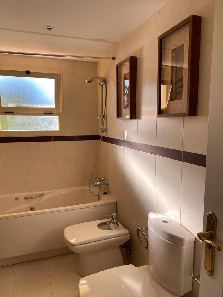 2 bedroom Flat for sale in Mijas with garage - € 470,000 (Ref: 9285423)