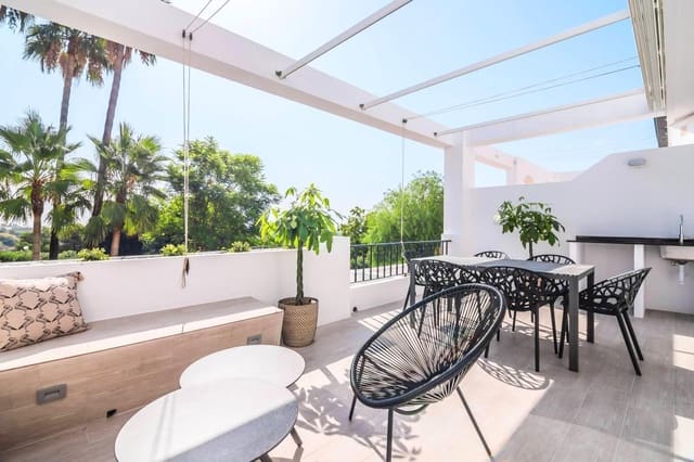 3 sovrum Lägenhet till salu i La Quinta, Benahavís med pool garage - 465 000 € (Ref: 9285424)