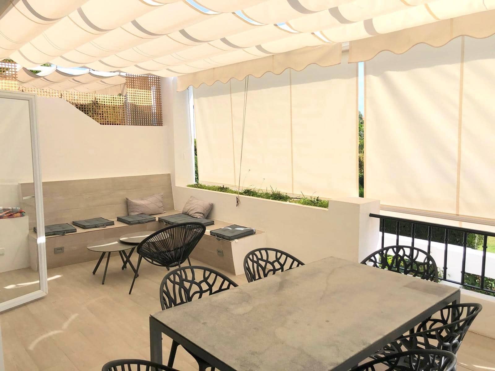 3 sovrum Lägenhet till salu i La Quinta med pool garage - 465 000 € (Ref: 9285424)