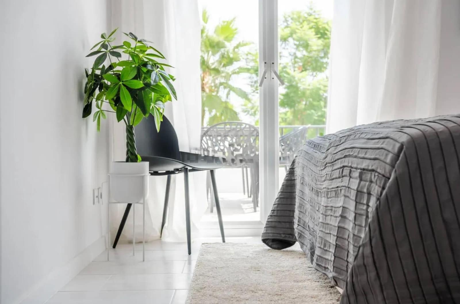 3 sovrum Lägenhet till salu i La Quinta med pool garage - 465 000 € (Ref: 9285424)