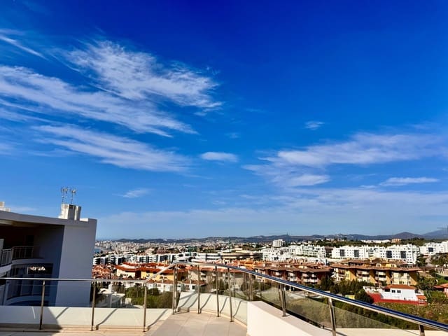 3 soveværelse Penthouse til salg i Benalmádena med swimmingpool - € 1.190.000 (Ref: 9285430)