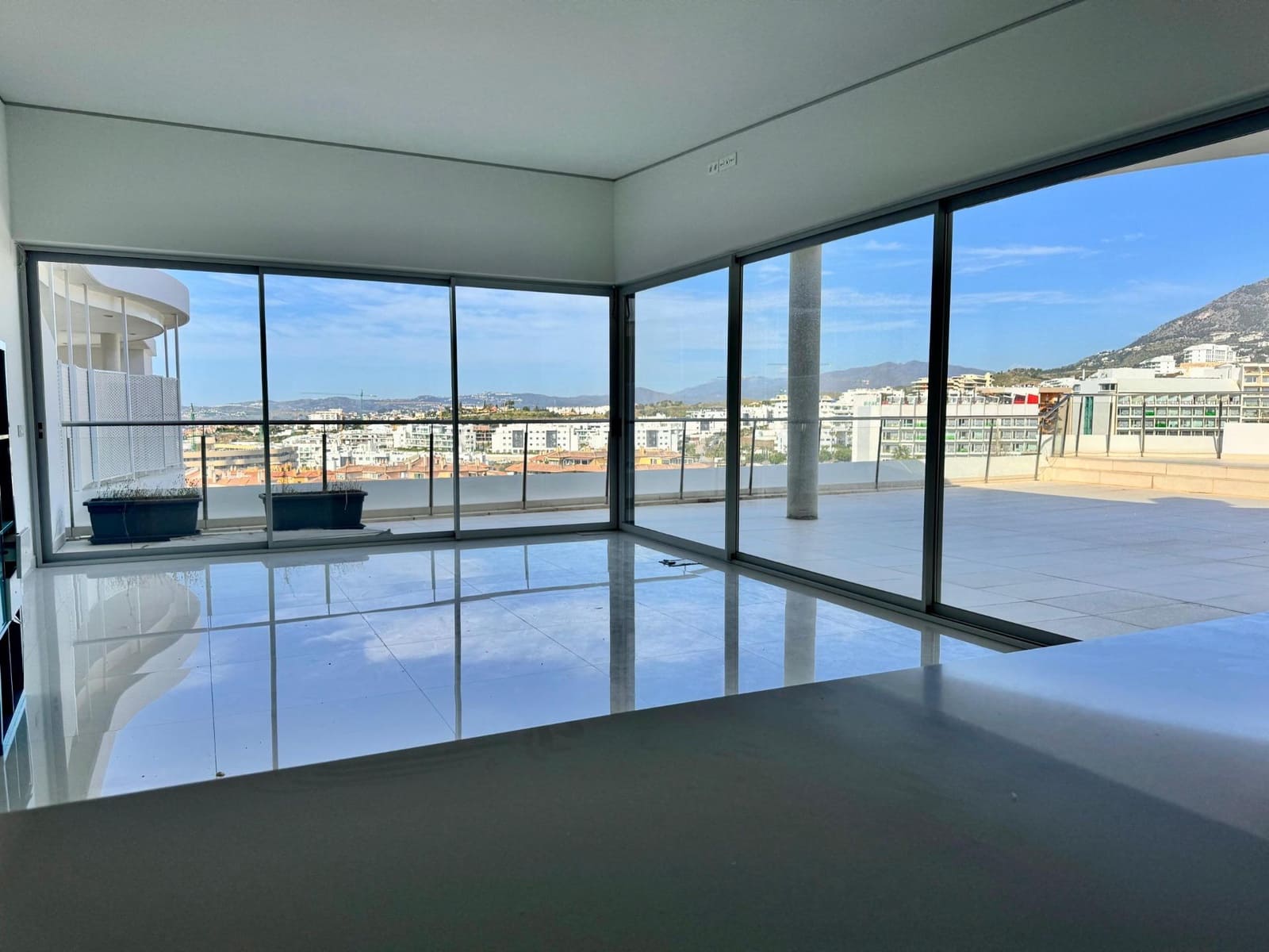 3 soveværelse Penthouse til salg i Benalmadena med swimmingpool - € 1.190.000 (Ref: 9285430)