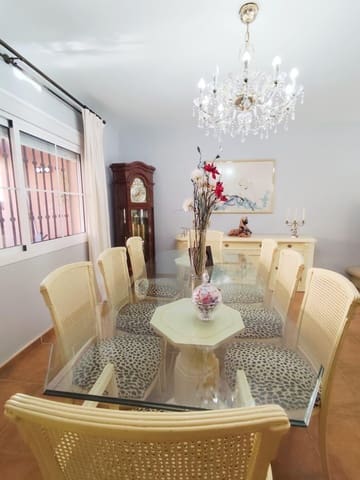 4 quarto Moradia em Banda para venda em Fuengirola com piscina garagem - 1 100 000 € (Ref: 9285431)