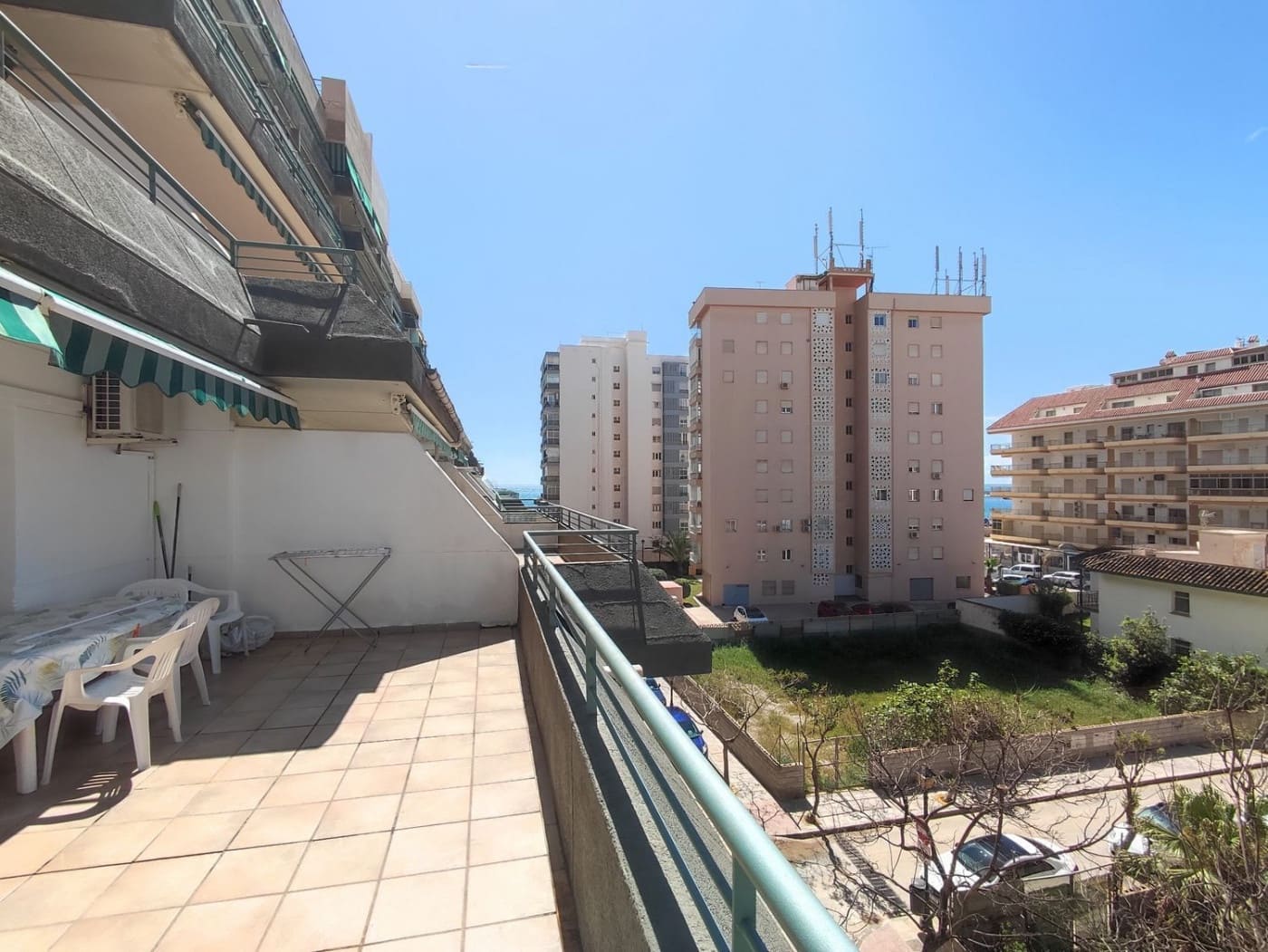 2 bedroom Flat for rent in Fuengirola with pool - € 1,500 (Ref: 9285434)