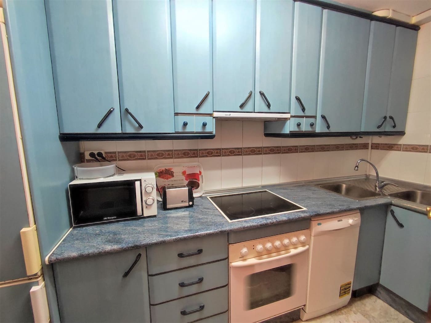 2 bedroom Flat for rent in Fuengirola with pool - € 1,500 (Ref: 9285434)