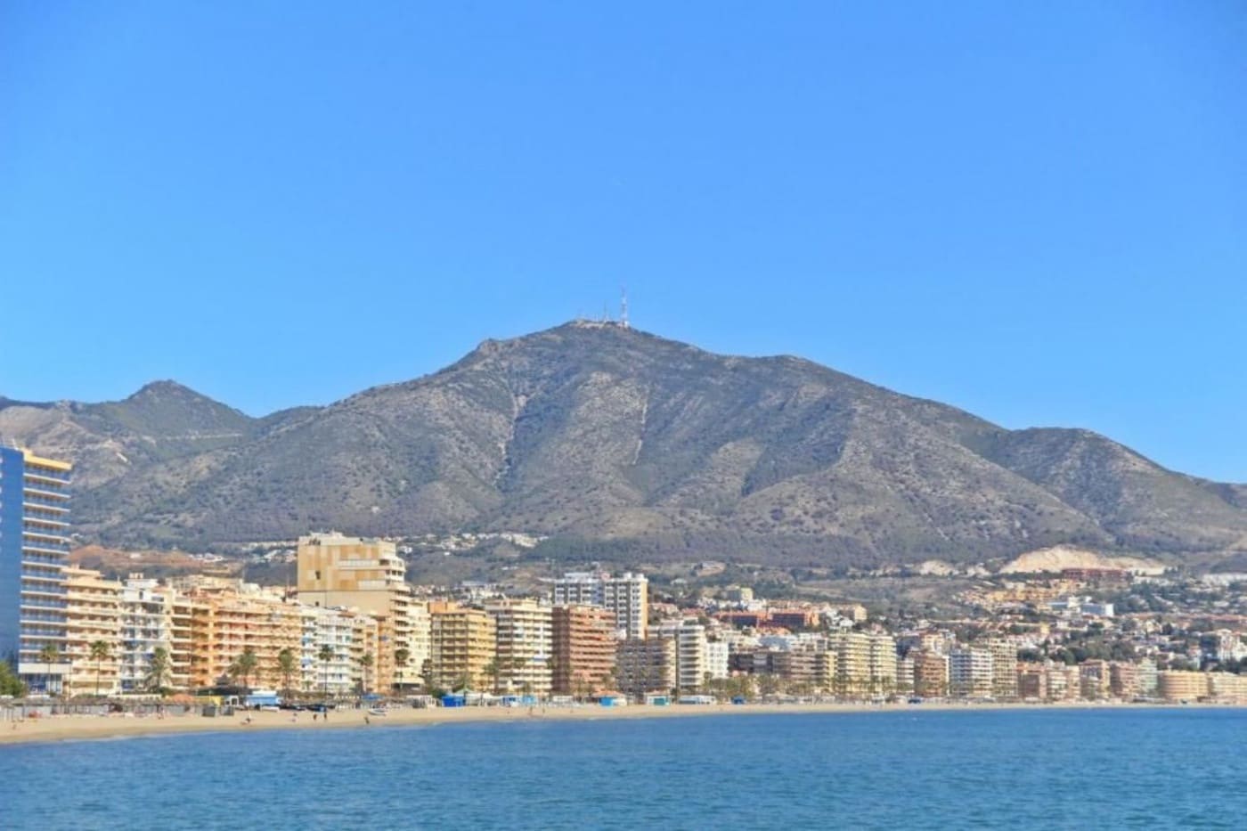 2 bedroom Flat for rent in Fuengirola with pool - € 1,500 (Ref: 9285434)