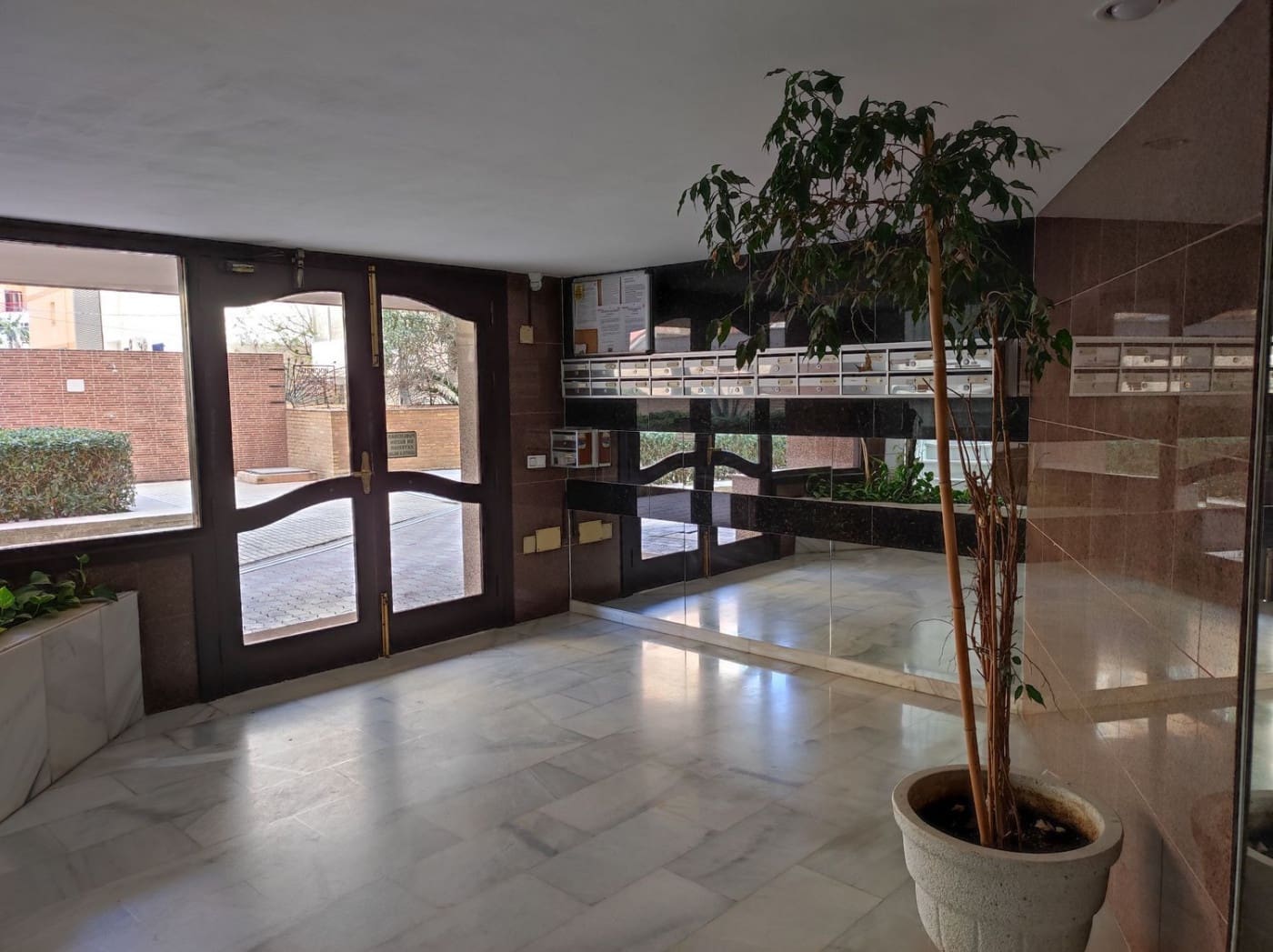 2 bedroom Flat for rent in Fuengirola with garage - € 1,400 (Ref: 9285435)