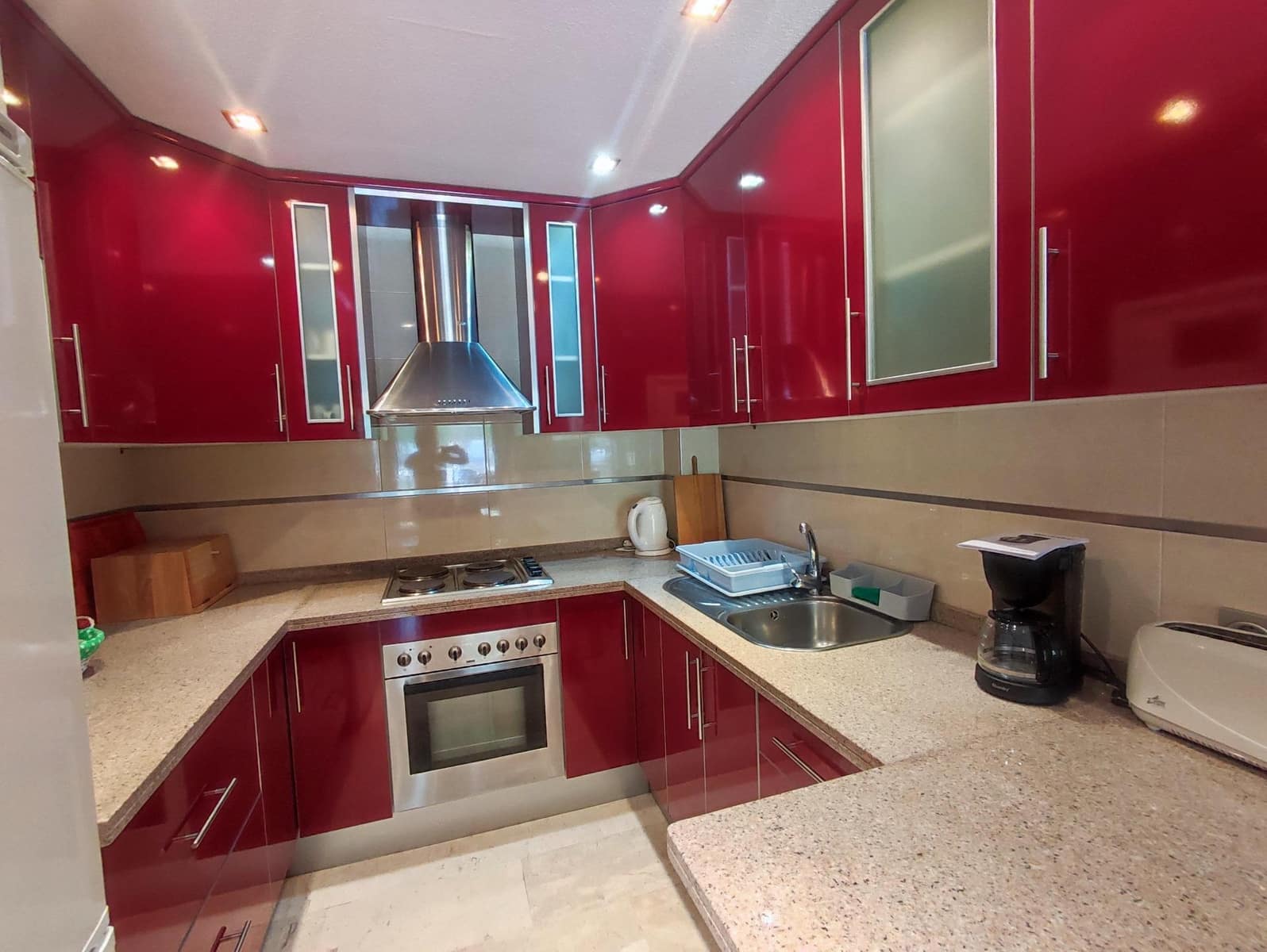 2 bedroom Flat for rent in Fuengirola with garage - € 1,400 (Ref: 9285435)