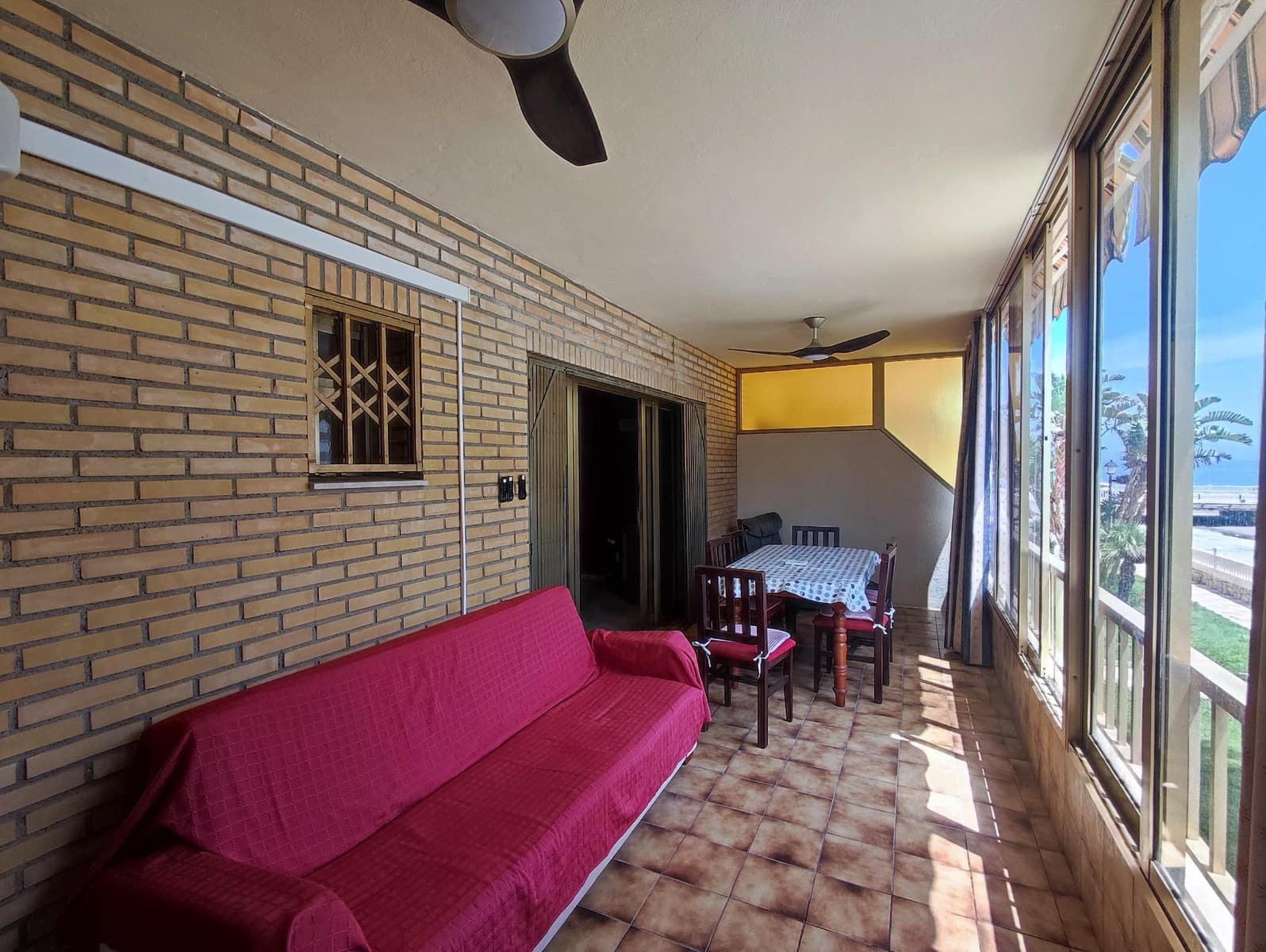 2 bedroom Flat for rent in Fuengirola with garage - € 1,400 (Ref: 9285435)