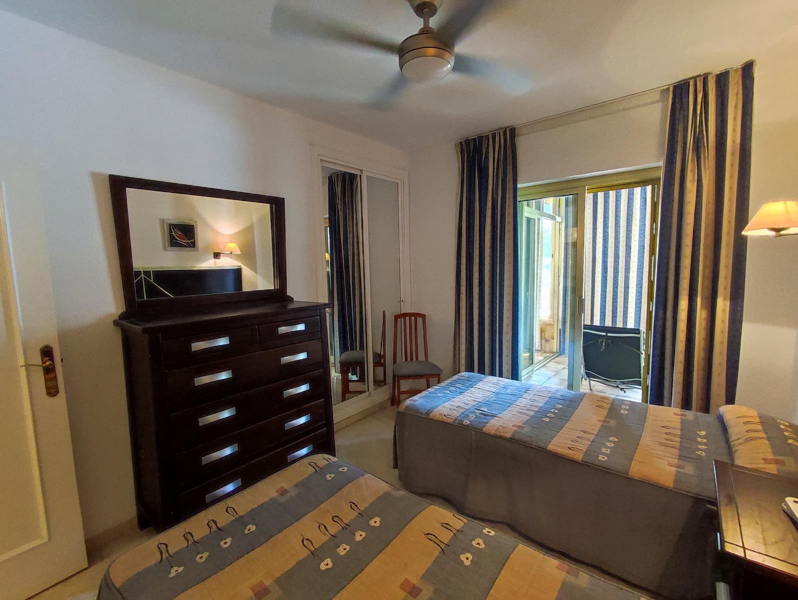 2 bedroom Flat for rent in Fuengirola with garage - € 1,400 (Ref: 9285435)