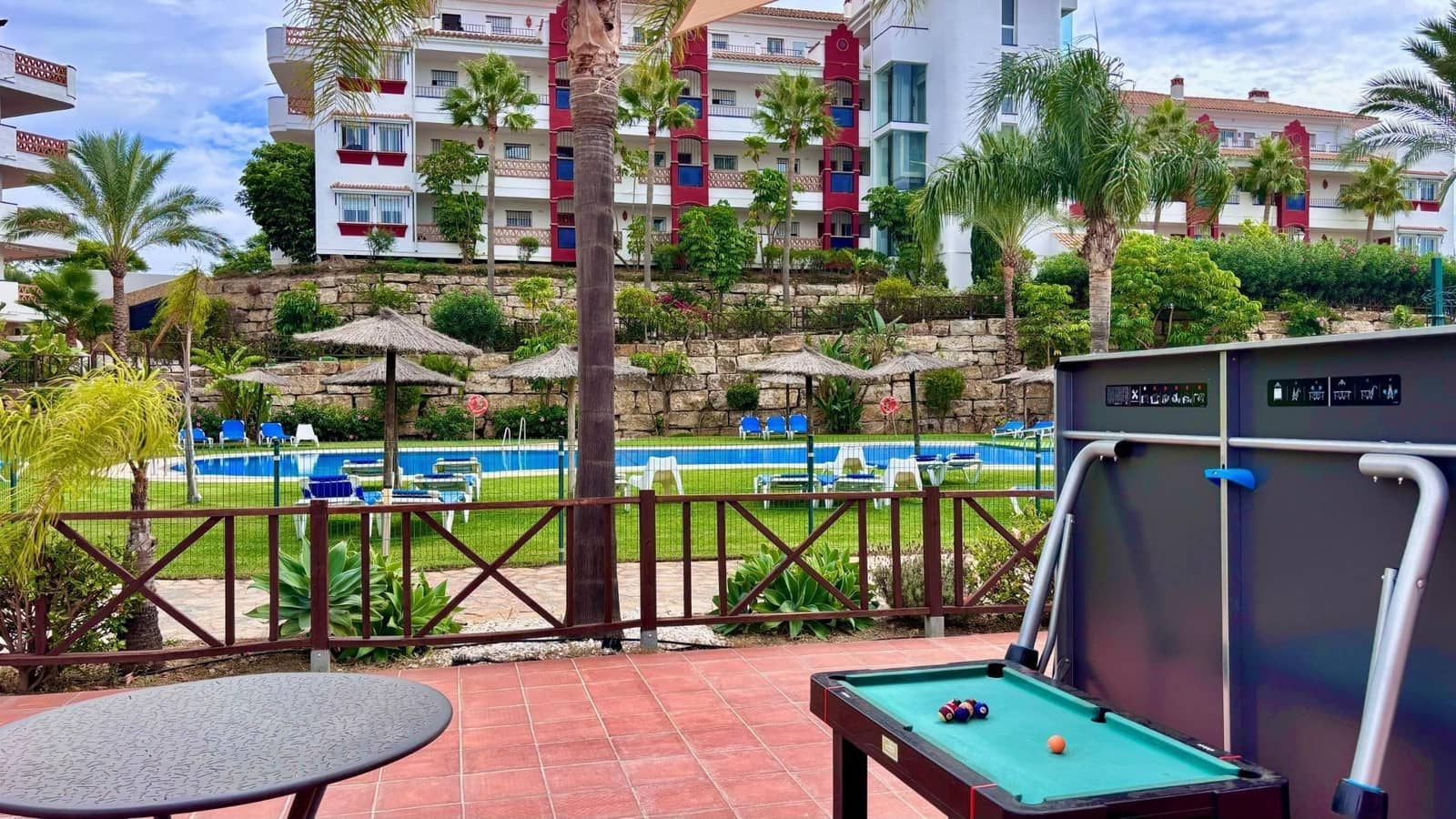 2 sypialnia Mieszkanie do wynajęcia w Riviera del Sol z basenem garażem - 1 480 € (Ref: 9285445)