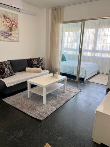 1 makuuhuone Yksiö vuokrattavana paikassa Benalmadena Costa, Benalmádena mukana uima-altaan 
autotalli - 1 000 € (Ref: 9285448)