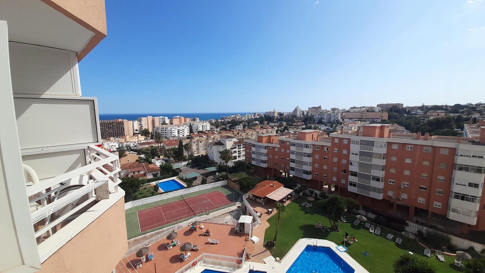 Studio til leje i Torremolinos med swimmingpool - € 750 (Ref: 9285449)