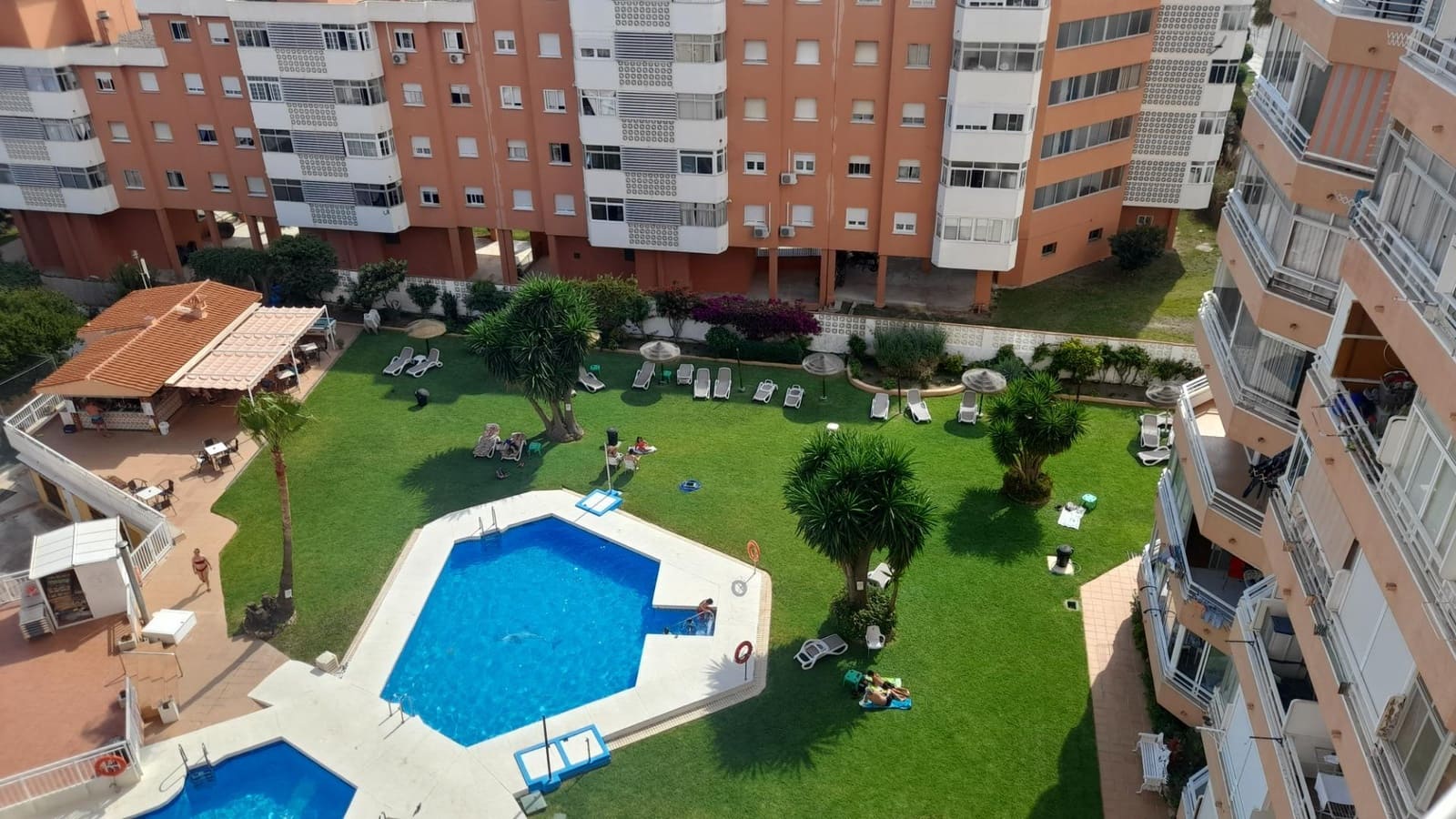 Studio til leje i Torremolinos med swimmingpool - € 750 (Ref: 9285449)