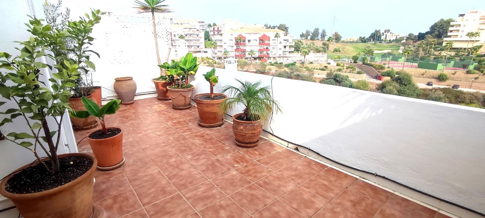 3 sypialnia Penthouse do wynajęcia w Riviera del Sol z basenem garażem - 1 500 € (Ref: 9285450)