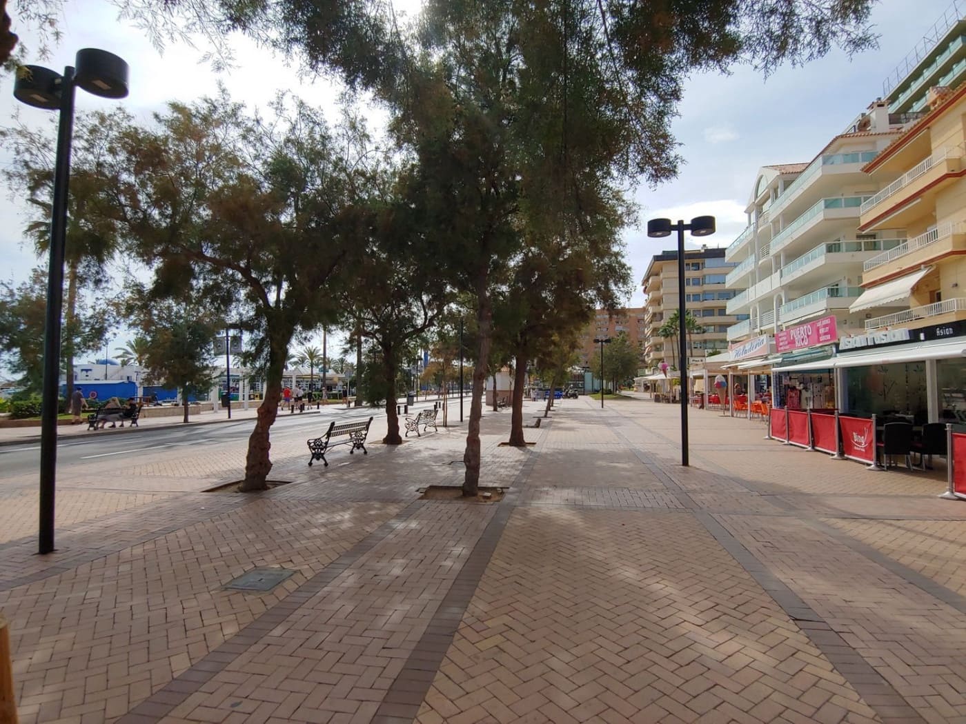 Apartamento de 1 habitación en Fuengirola en venta - 195.000 € (Ref: 9288192)