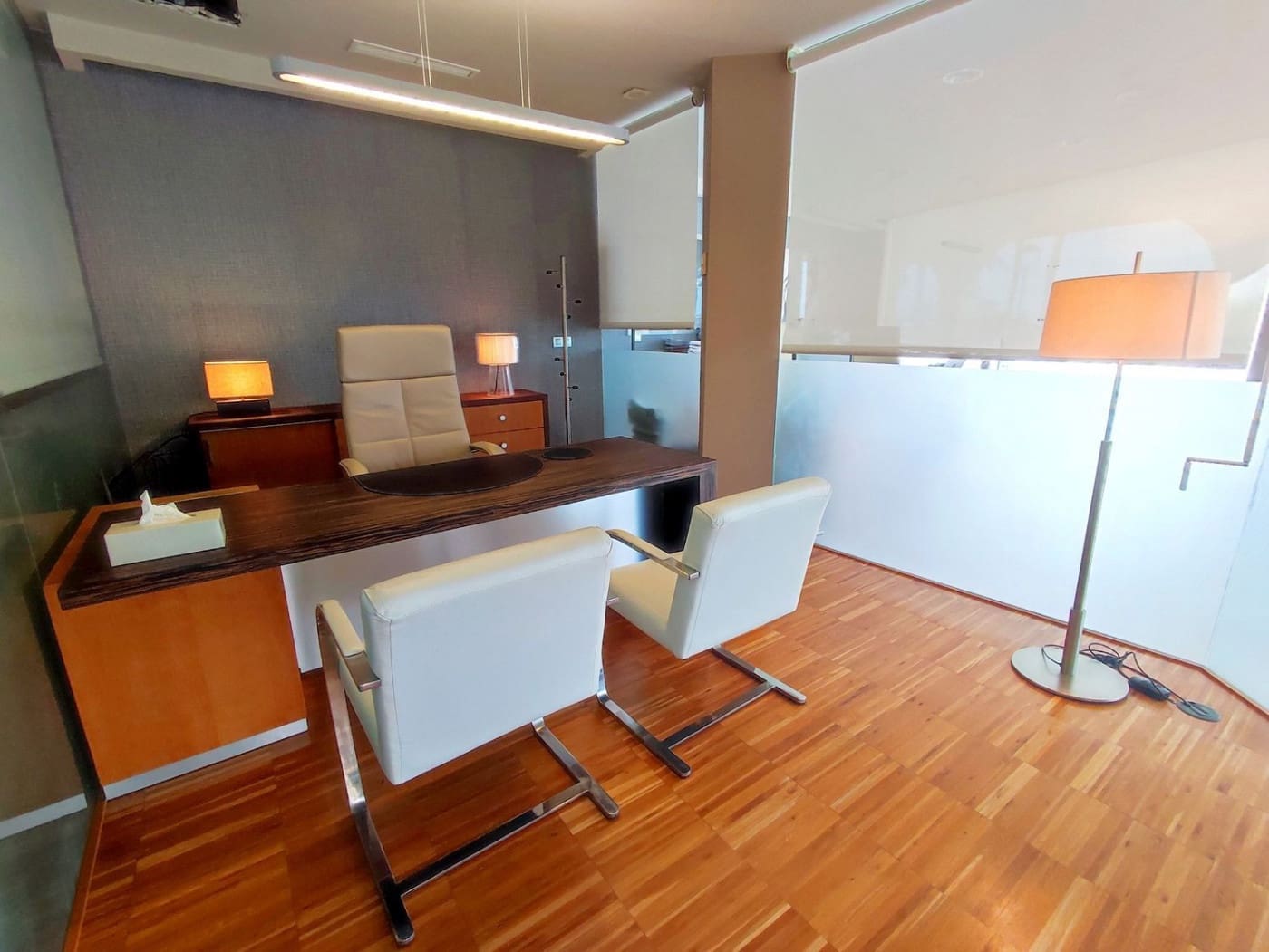 Kontor til salgs i Benalmadena - € 1 090 000 (Ref: 9305142)