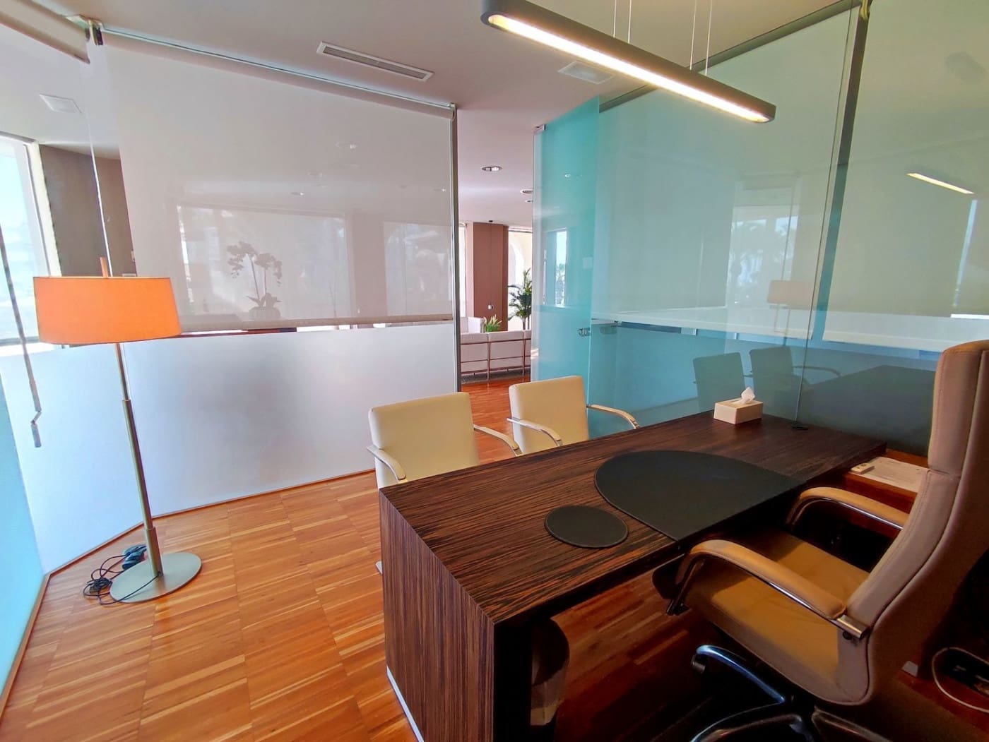 Kontor til salgs i Benalmadena - € 1 090 000 (Ref: 9305142)