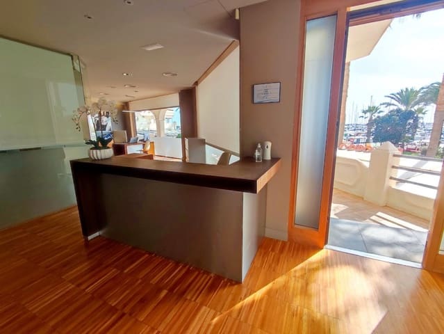 Local Comercial en Puerto Marina, Benalmádena en venta - 999.000 € (Ref: 9305142)