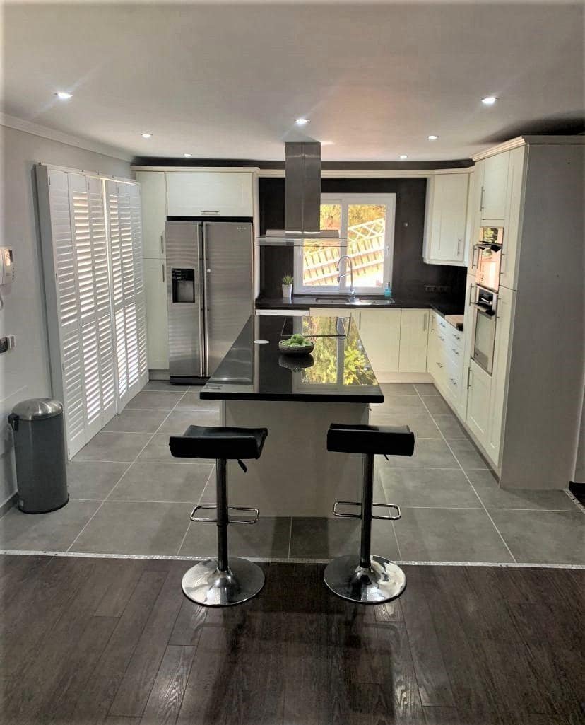 5 soveværelse Villa til leje i Cerro del Aguila med swimmingpool - € 4.800 (Ref: 9305143)