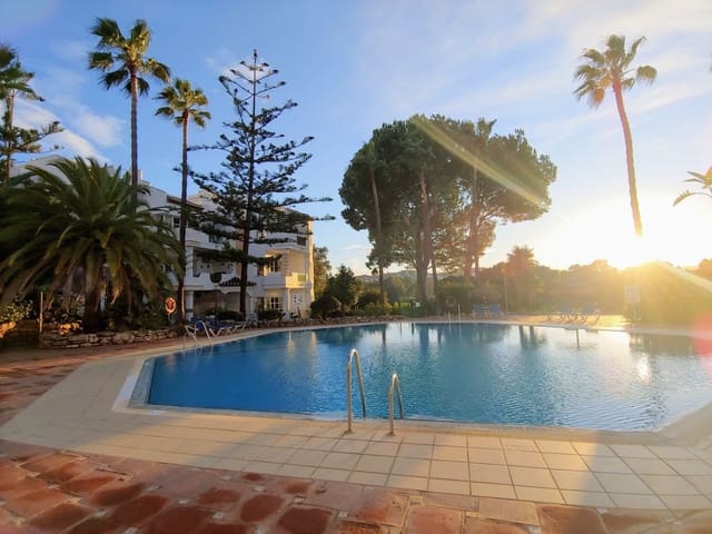 2 chambre Appartement à vendre à Mijas Golf, Mijas avec piscine - 285 000 € (Ref: 9347292)