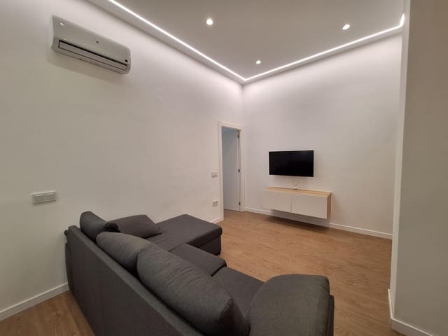 2 quarto Apartamento para arrendar em Arroyo de la Miel, Benalmádena - 1 200 € (Ref: 9355787)