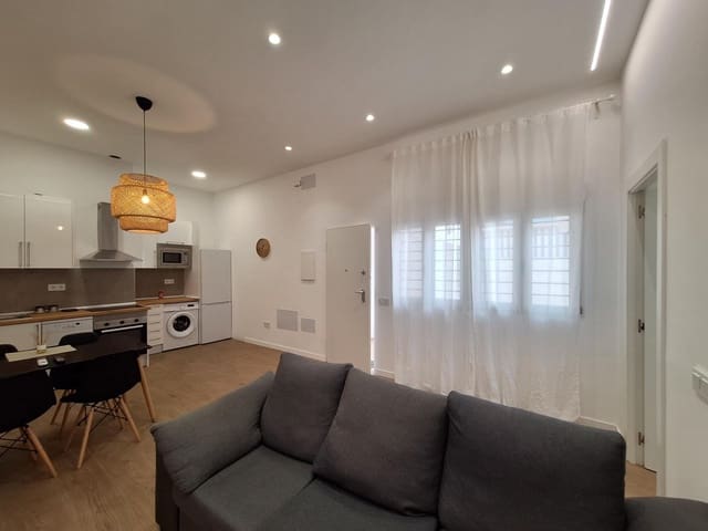 2 quarto Apartamento para arrendar em Arroyo de la Miel, Benalmádena - 1 200 € (Ref: 9355787)
