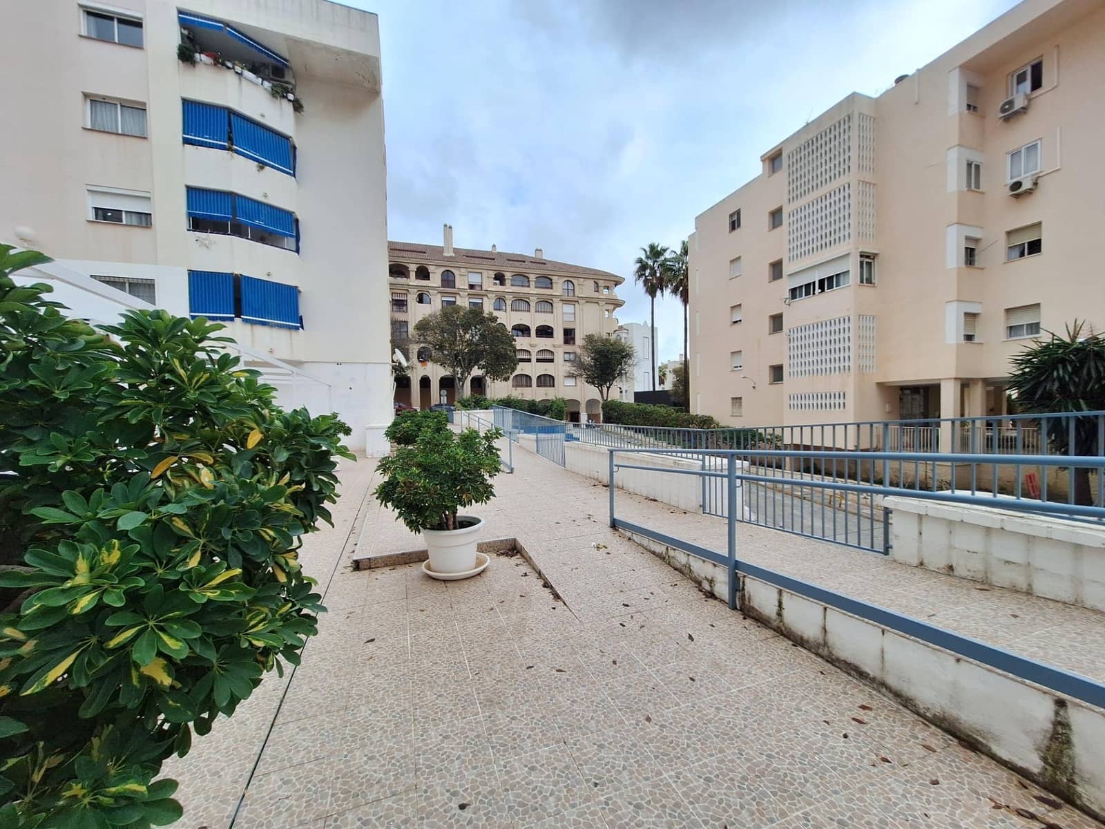 2 bedroom Flat for rent in Arroyo de la Miel - € 1,200 (Ref: 9355787)