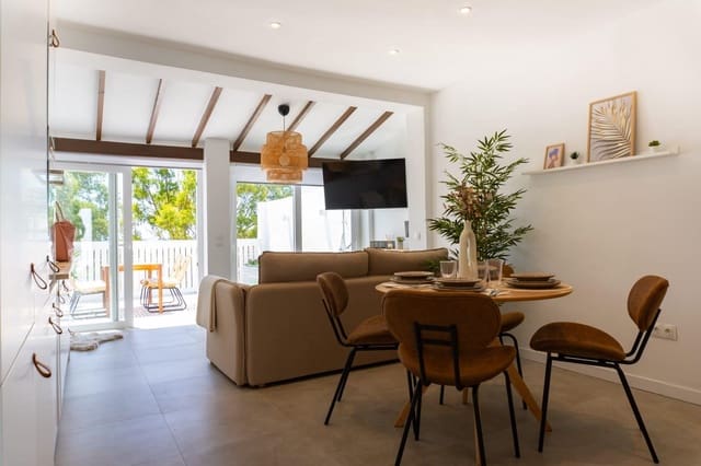 1 soveværelse Rækkehus til salg i Nueva Torrequebrada, Benalmádena med garage - € 305.000 (Ref: 9376764)