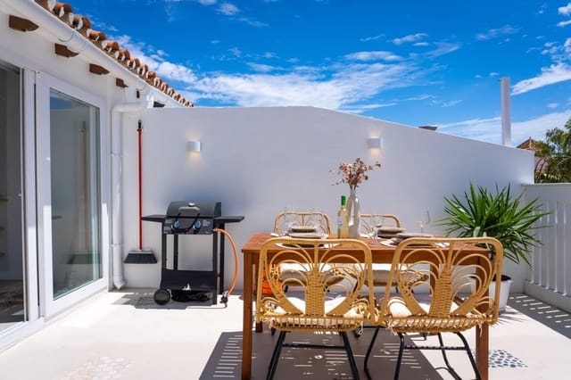 1 soveværelse Rækkehus til salg i Nueva Torrequebrada, Benalmádena med garage - € 305.000 (Ref: 9376764)