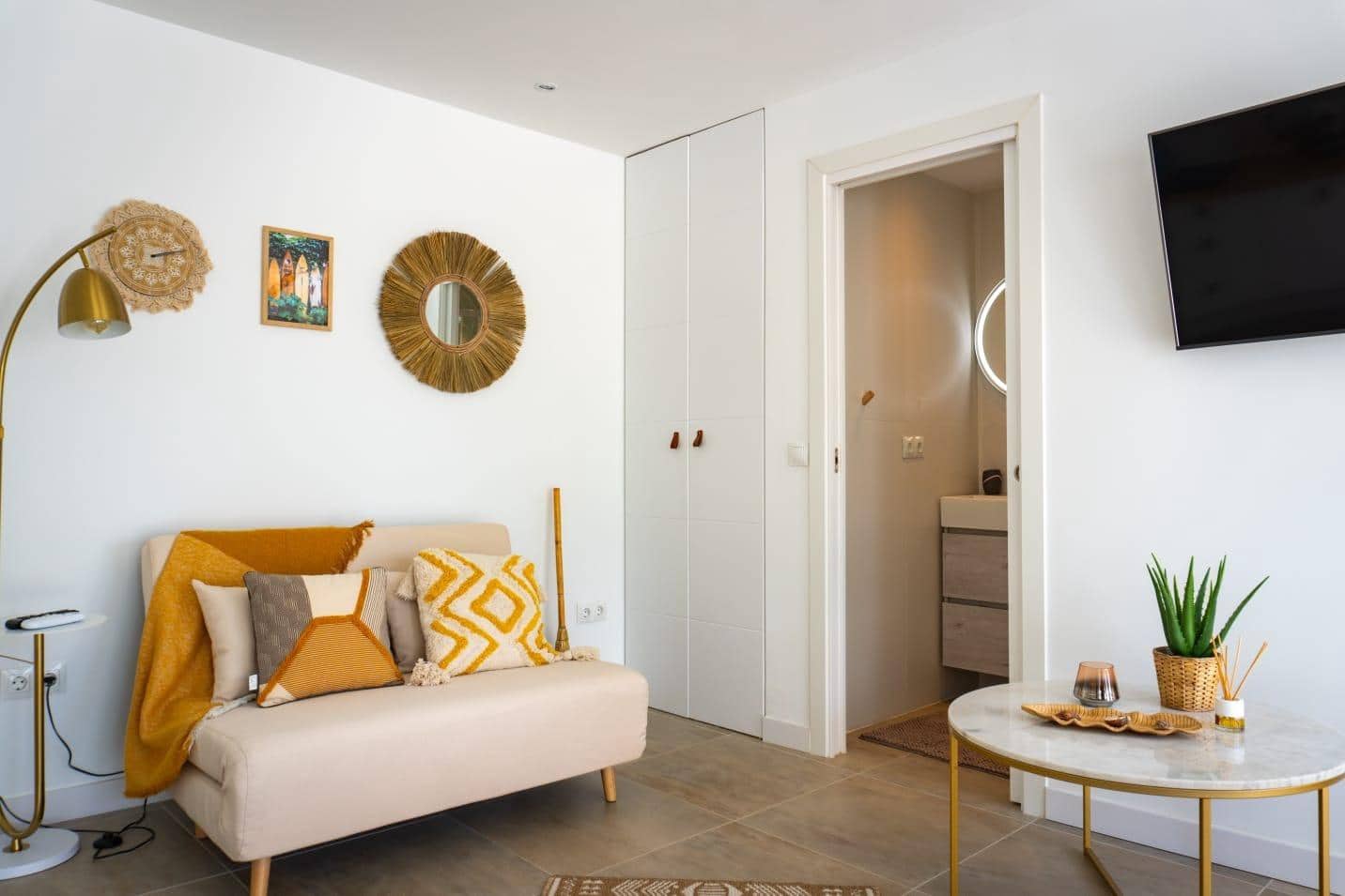 1 slaapkamer Rijtjeshuis te koop in Torrequebrada - € 295.000 (Ref: 9376764)