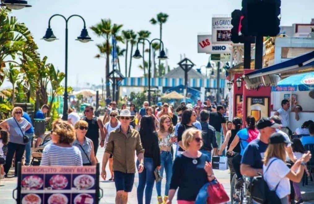 Yritys myytävänä paikassa Torremolinos mukana 
autotalli - 1 170 000 € (Ref: 9387827)