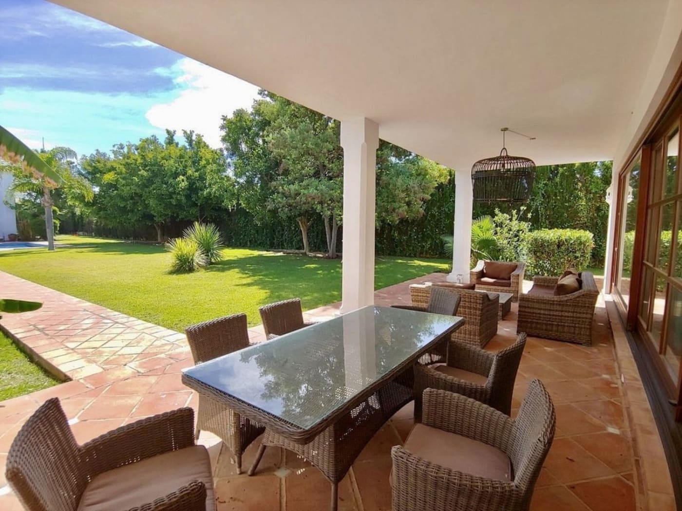 6 slaapkamer Villa te koop in Guadalmina met zwembad garage - € 4.900.000 (Ref: 9387829)