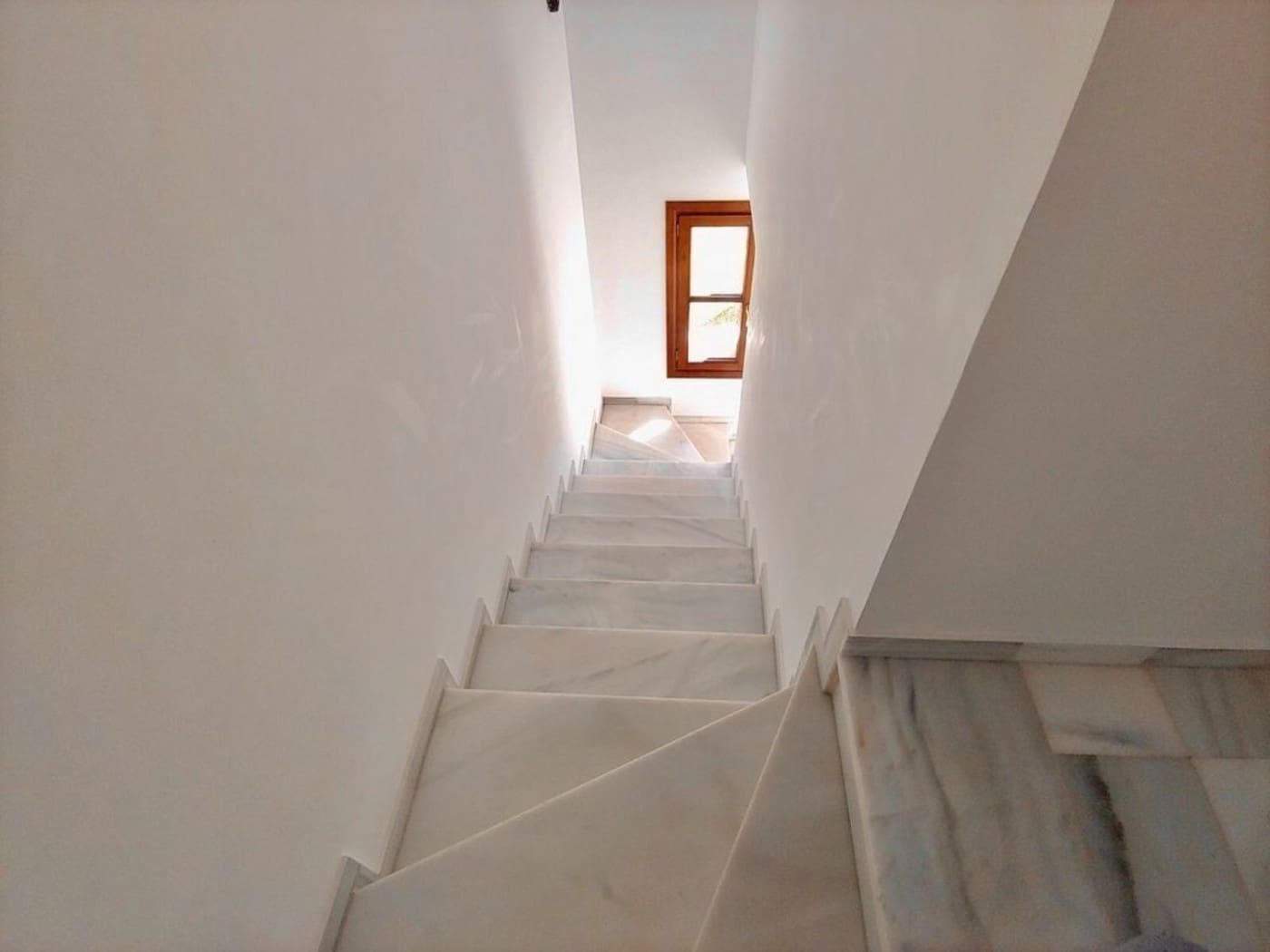 6 slaapkamer Villa te koop in Guadalmina met zwembad garage - € 4.900.000 (Ref: 9387829)