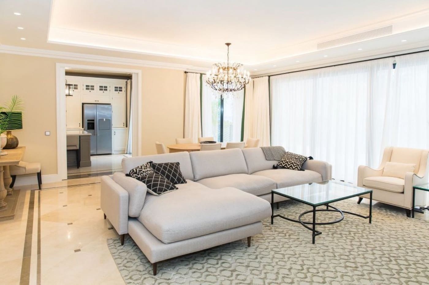 6 bedroom Villa for sale in Los Flamingos with pool garage - € 3,650,000 (Ref: 9387831)