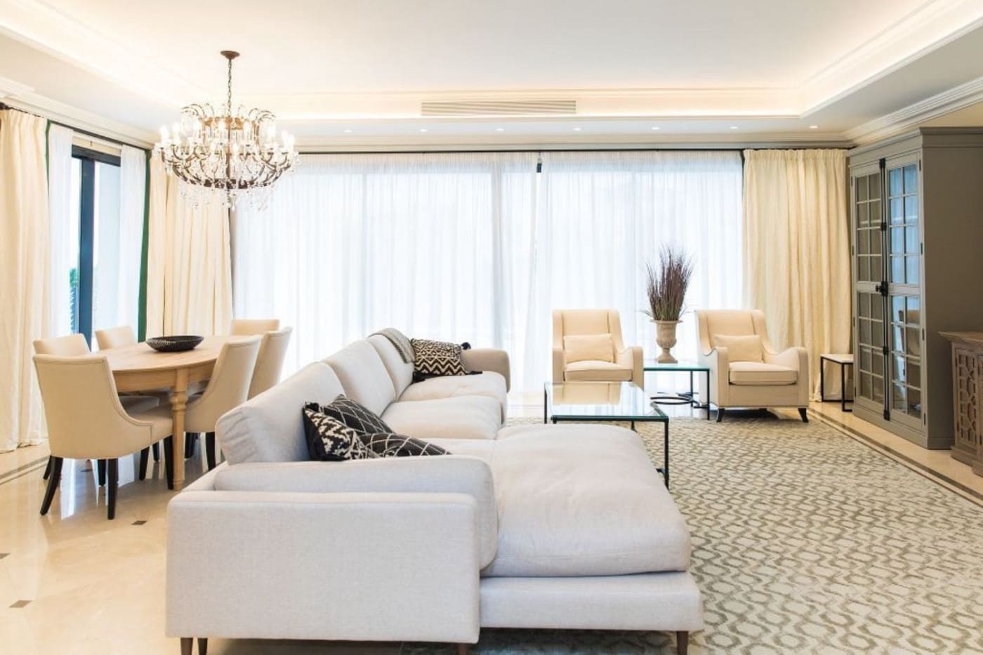 6 bedroom Villa for sale in Los Flamingos with pool garage - € 3,650,000 (Ref: 9387831)