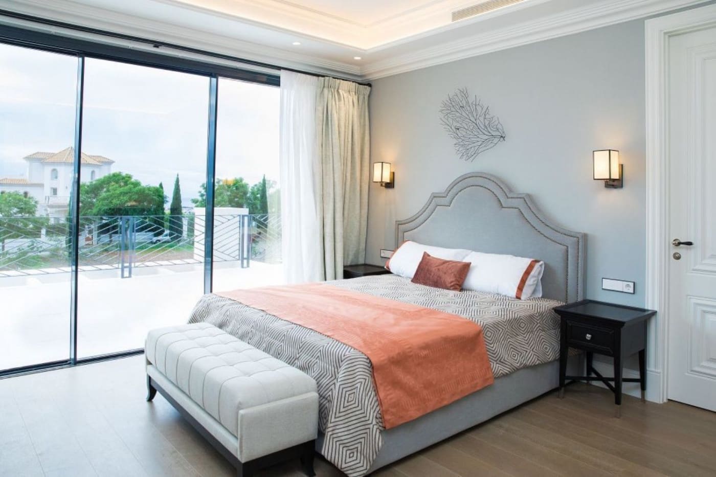 6 bedroom Villa for sale in Los Flamingos with pool garage - € 3,650,000 (Ref: 9387831)