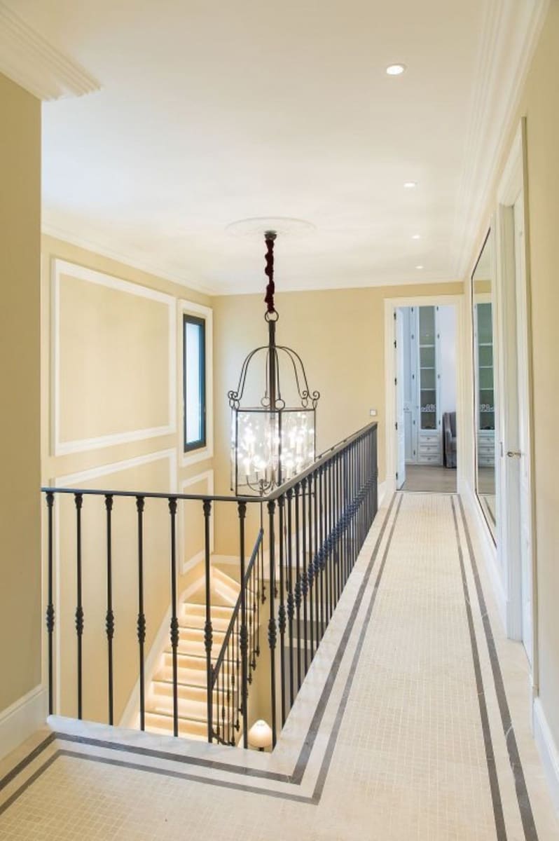 6 bedroom Villa for sale in Los Flamingos with pool garage - € 3,650,000 (Ref: 9387831)