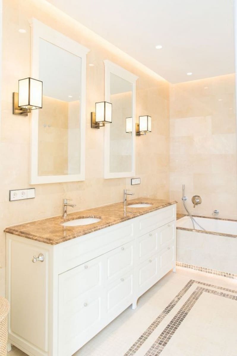 6 bedroom Villa for sale in Los Flamingos with pool garage - € 3,650,000 (Ref: 9387831)