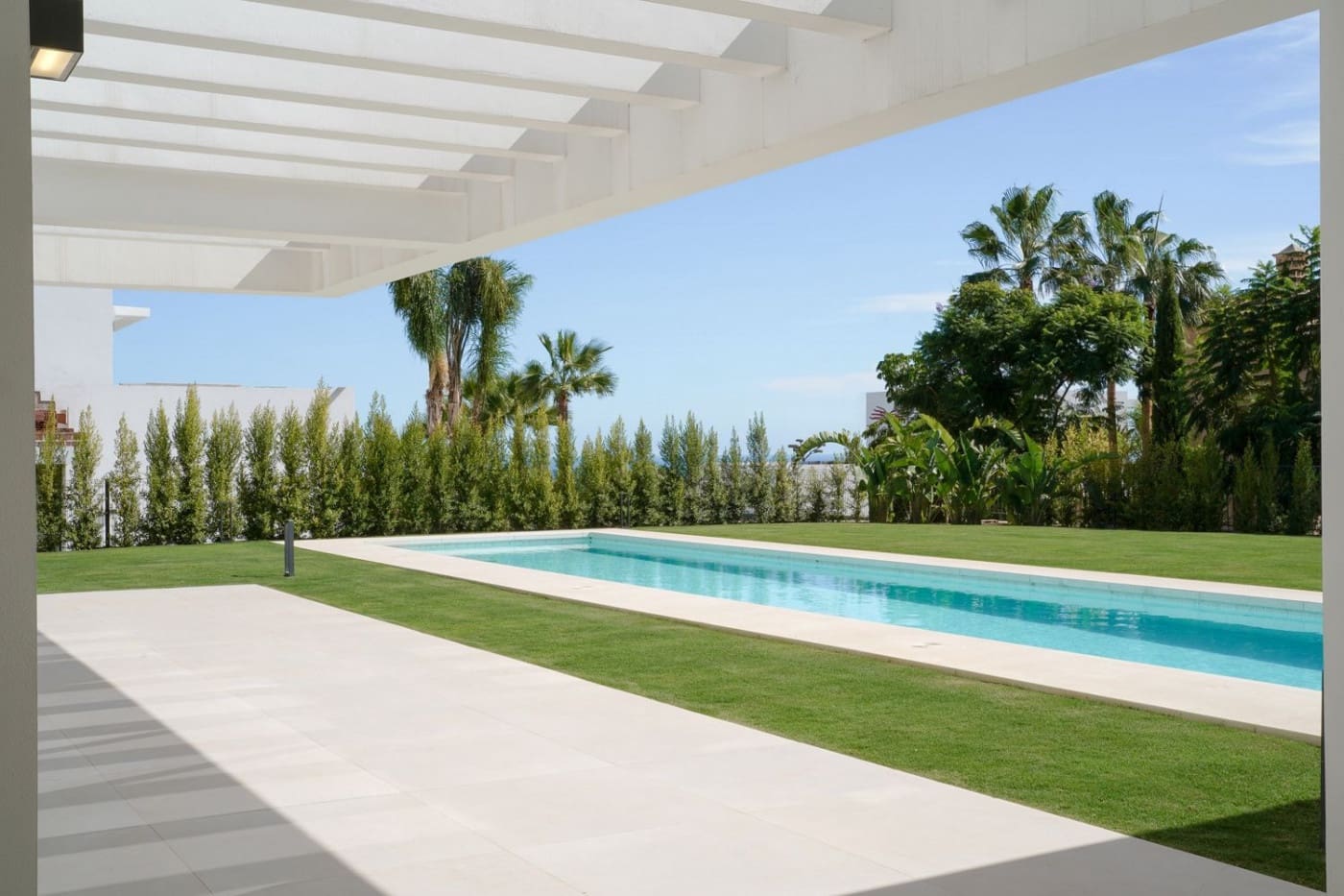 5 bedroom Villa for sale in Los Flamingos with pool - € 3,350,000 (Ref: 9387832)
