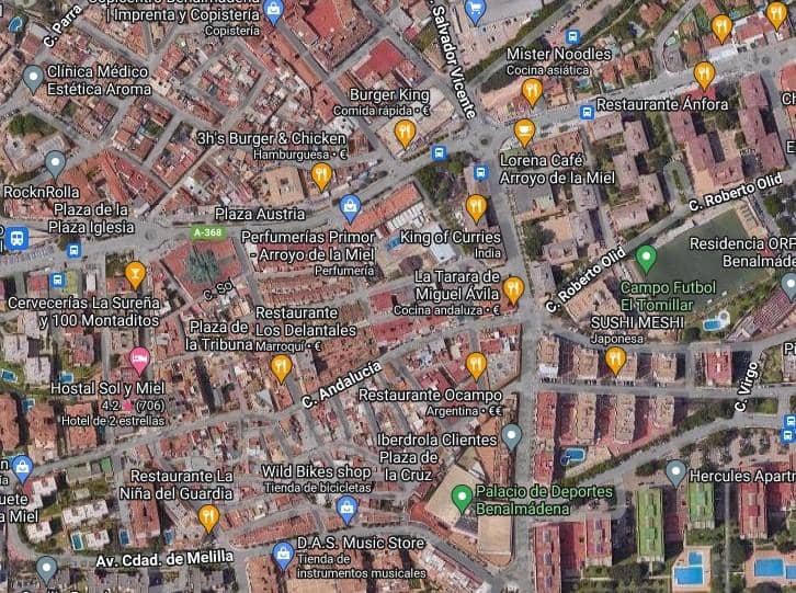 Commercial for sale in Benalmadena - € 280,000 (Ref: 9387834)