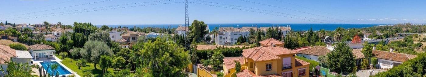 3 Zimmer Villa zu verkaufen in Marbella mit Pool - 1.950.000 € (Ref: 9387837)