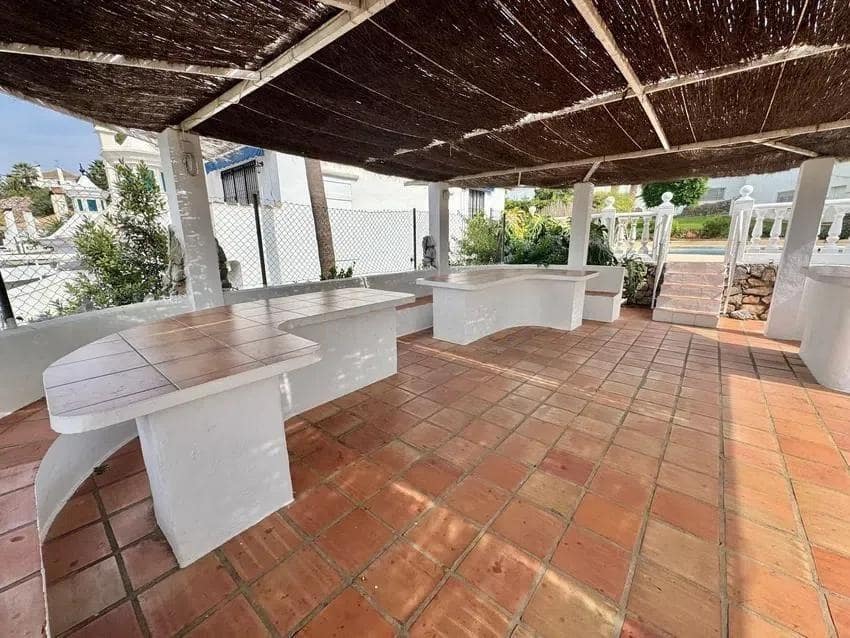 3 makuuhuone Rivitalo myytävänä paikassa Alhaurin de la Torre mukana uima-altaan 
autotalli - 450 000 € (Ref: 9387838)