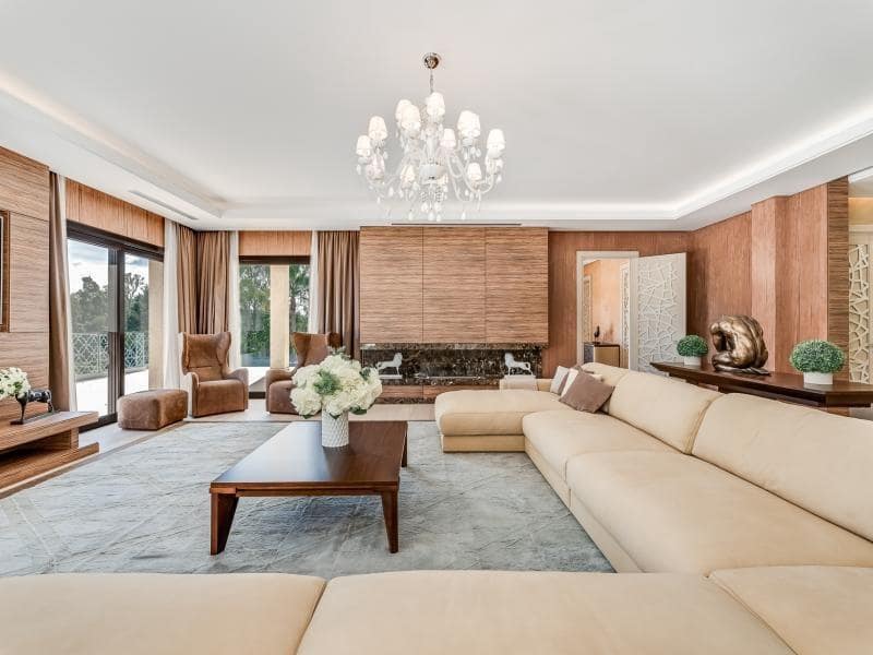 6 soveværelse Villa til salg i Nueva Andalucia med swimmingpool garage - € 6.495.000 (Ref: 9387840)